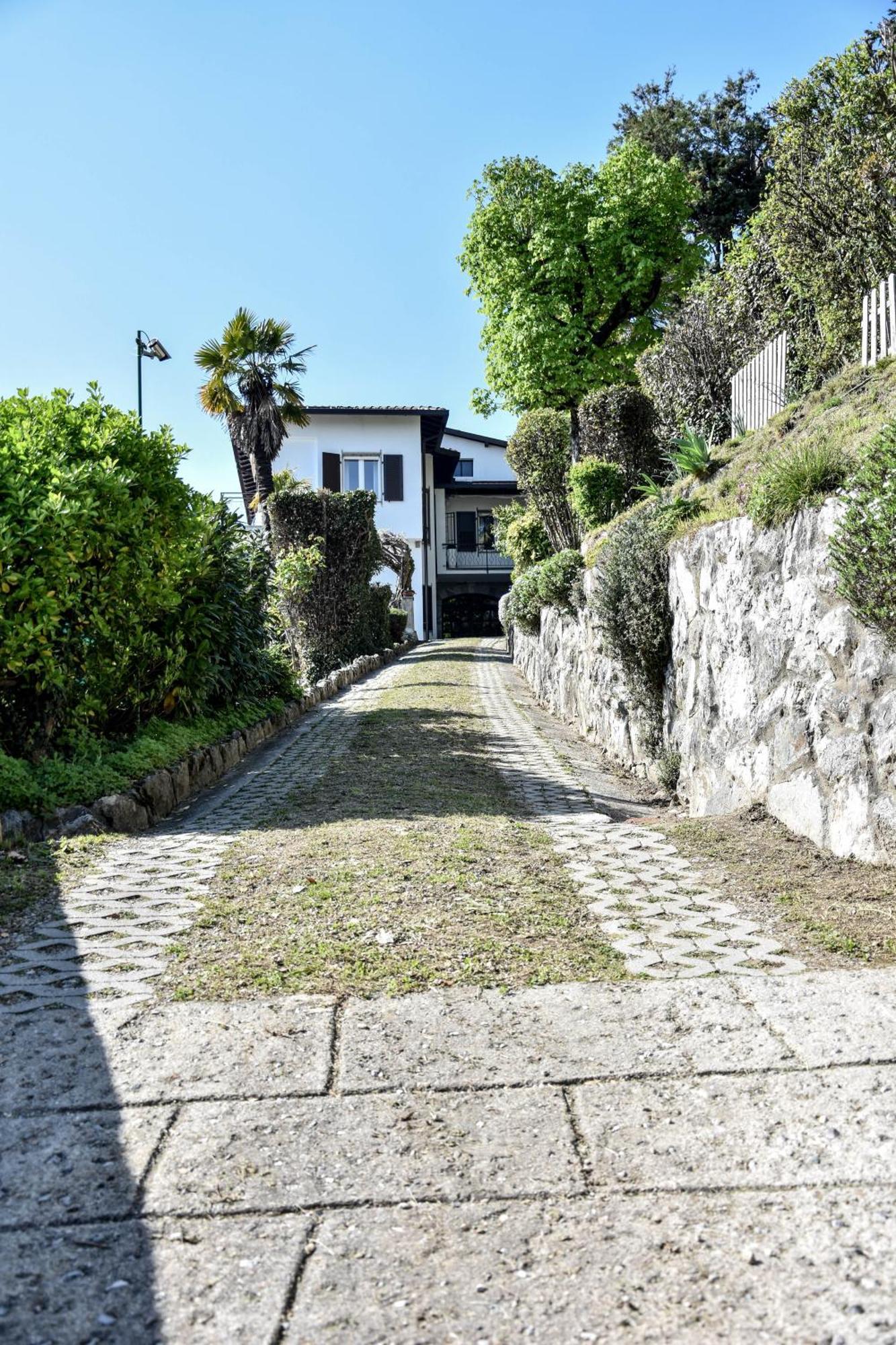Villa Antonella, App. Vittoria Tavernerio Eksteriør billede