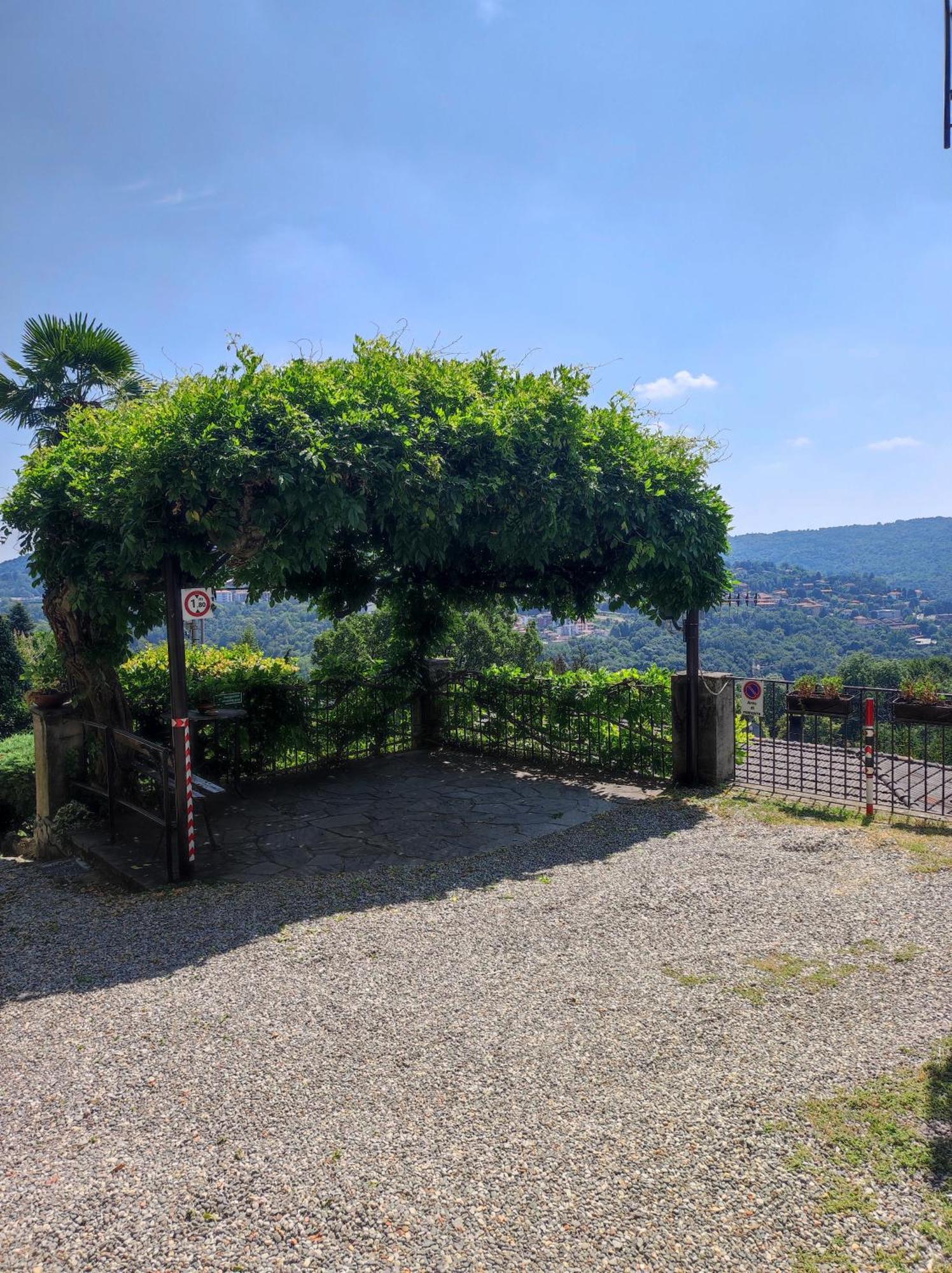 Villa Antonella, App. Vittoria Tavernerio Eksteriør billede